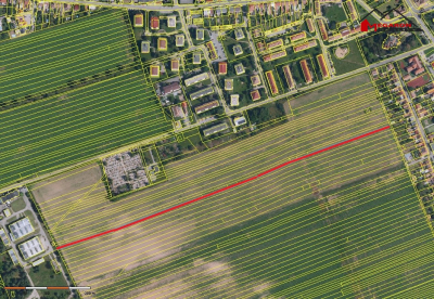 Pozemek o celkové výměře 4393 m2, v ÚP vedený z větší části jako plocha bydlení #1