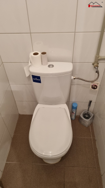 Prostory k provozování obchodu, služeb nebo kancelářské, 71 m2,  k pronájmu #3