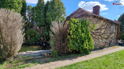 Zahrada se zděnou chatou a bazénem, pozemek 1373 m2 #2