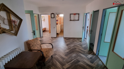 Rodinný dům 5+kk se zahradou a garáží, po část.  rekonstrukci, CP 165 m2, k pronájmu #17