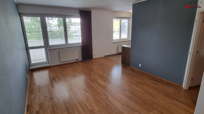 OV 2+kk s balkónem, zděný, vlastní topení, po rekonstrukci, 2.NP/6 , 57 m2, k pronájmu #2